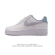 耐克 Nike Air Force 1 '07 Low 空军一号含气垫 小白鞋 低帮百搭厚底增高休闲运动板鞋。柔软、弹性十足的缓震性能和出色的中底设计，横跨复古