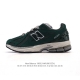 公司级 新百伦 New Balance M 6系列 复古运动鞋单品宝藏老爹鞋款。作为Nb最经典的档案鞋型之一，与2002一样， 6有着Nb最成熟的技术加持和复古