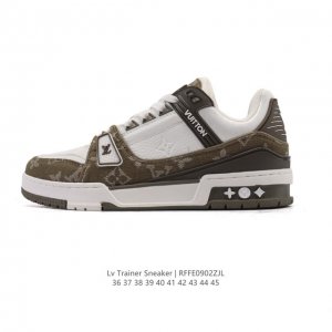 公司级 路易威登 Louis Vuitton Lv路易威登板鞋 时尚运动鞋潮厚底增高男女鞋。舒适防滑底和百搭性霸屏整个时尚娱乐圈，细节调整完美主义！采用柔软皮革