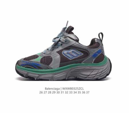 童鞋 潮奢 巴黎世家 Balenciaga 厚底增高板鞋老爹鞋儿童运动鞋 Balenciaga 最新爆款低帮系带休闲运动板鞋 专柜同步上架香港 美国 巴黎各大时 - 点击图像关闭