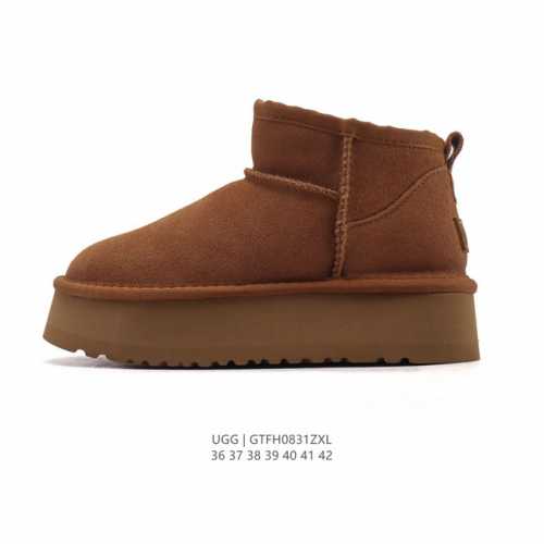 Ugg 雪地靴 俏皮可爱的百变造型， 美国轻奢品牌Ugg 平底系列冬季羊毛一体雪地休闲保暖毛毛家居棉鞋。官方同步包装 检验标 材料采用原厂防污防水皮料 防滑耐磨