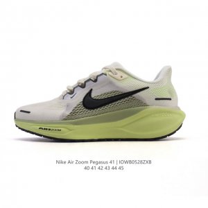 公司级 颠覆式升级 Nike 飞马新鞋 触感柔软 质感升级 随着 耐克 蓝图 系列 在巴黎的盛大发布 全新一代 登月41代 Nike pegasus 41运动老