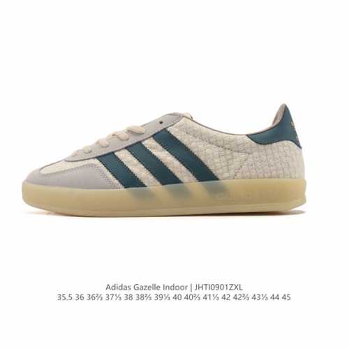 阿迪达斯 Adidas Originals Gazelle Indoor复古三叶草防滑透明橡胶板鞋经典运动鞋。这款经典鞋,忠于原版设计,缀撞色三条纹和鞋跟饰片。