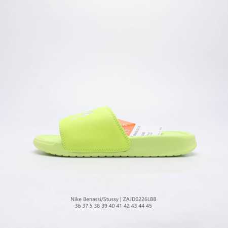 斯图西联名款stussy X Nike Benassi 拖鞋 一字拖男女凉拖鞋沙滩鞋 一直广受青睐的nike Sportswear 主打单品搭载了独具特色的鞋款 - 点击图像关闭