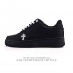 公司级 耐克 Nike Air Force 1 '07 Low 空军一号含气垫 小白鞋 低帮百搭厚底增高休闲运动板鞋。柔软、弹性十足的缓震性能和出色的中底设计，