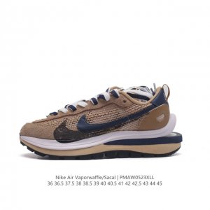 耐克 Nike 耐克双勾swoosh跑鞋 厚底增高运动鞋。Sacai X Nike Ldwaffle 慢跑鞋 Sacai 将 Nike 经典鞋款 Waffle