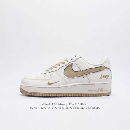 耐克 Nike Air Force 1 ’07 空军一号低帮百搭休闲运动板鞋。柔软、弹性十足的缓震性能和出色的中底设计，横跨复古与现代的外型结合，造就出风靡全球 - 点击图像关闭