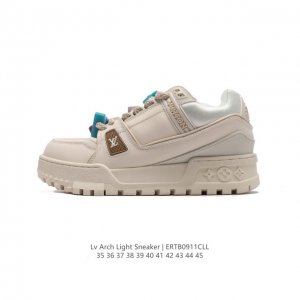 公司级 路易威登louis Vuitton Lv路易威登板鞋 时尚厚底增高运动鞋 潮男女鞋 舒适防滑底和百搭性霸屏整个时尚娱乐圈，细节调整完美主义！鞋面采用专柜