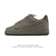 公司级 耐克 Nike Air Force 1 '07 Low 空军一号含气垫 小白鞋 低帮百搭厚底增高休闲运动板鞋。柔软、弹性十足的缓震性能和出色的中底设计，