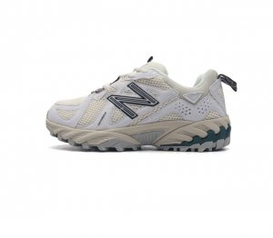 Nb 新百伦 New Balance Ml 复古单品 新百伦系列复古休闲运动慢跑鞋 全新 New Balance 系列 以更纯粹的复古风格设计打造的全新造型 侧