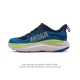 公司级 Hoka One One Skyflow 匠心独运的运动跑鞋 厚底增高老爹鞋 Hoka Skyflow 采用了精致的纱架提花鞋面，缔造出一种宛如量身定制