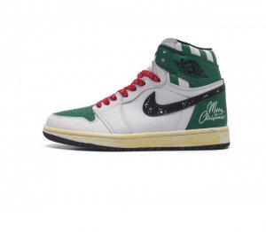 耐克 男女鞋 Nike Air Jordan 1 Retro High Og 乔丹一代aj1 乔1 Aj1 篮球鞋复刻运动鞋 皮面高帮板鞋的设计灵感源自运动夹克