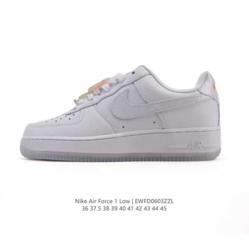 耐克 Nike Air Force 1 '07 Low 空军一号含气垫 小白鞋 2025年 蛇年新款 低帮百搭厚底增高休闲运动板鞋。柔软、弹性十足的缓震性能和出