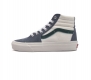 Vans 范斯sk8-Hi 男女高帮滑板鞋-复古休闲运动鞋-Vans范斯 Vans推出的sk8-Hi板鞋 以经典的款性和高帮设计呈现 鞋面采用优质织物材质打造