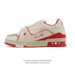 路易威登 Louis Vuitton Lv路易威登板鞋 时尚运动鞋潮厚底增高男女鞋。舒适防滑底和百搭性霸屏整个时尚娱乐圈，细节调整完美主义！采用柔软皮革拼接鞋面