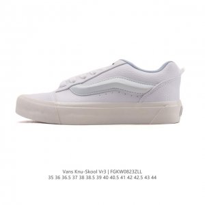 万斯 Vans Knu-Skool Vr3 Lx 面包鞋皮革拼接鞋面。坎普尔 茱利安系列低帮复古硫化休闲运动板鞋“肥胖版大Logo”要说整个 年最为热门的鞋型之