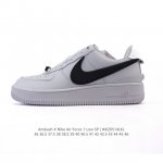 耐克 空军一号 Af1 低帮休闲板鞋 Ambush X Nk Air Force 7 Low Sp 空军一号联名标志性的Swoosh延伸至鞋跟之外，鞋舌和鞋垫上