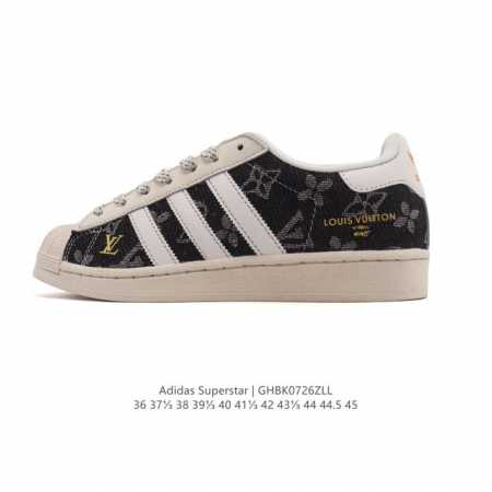 阿迪达斯 Adidas Superstar 2025年新款鞋子 蛇年新款经典贝壳头系列 新款休闲板鞋潮流男女士运动鞋。鞋面柔软帆布拼接材质 标志性的贝壳鞋头，简 - 点击图像关闭