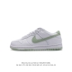 耐克 Nike Sb Dunk Low Pro 男女同款运动鞋复古板鞋，尽情迈步，彰显个性风采。采用柔软皮革鞋面，经久耐穿，塑就如元年款 Dunk 般的复古质感