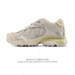 公司级 萨洛蒙 Salomon Xt-Whisper联名银粉色潮流休闲复古跑步鞋 颜值与实力并存的休闲运动鞋。这款鞋的鞋面采用透气网眼材质，保证了良好的透气性，