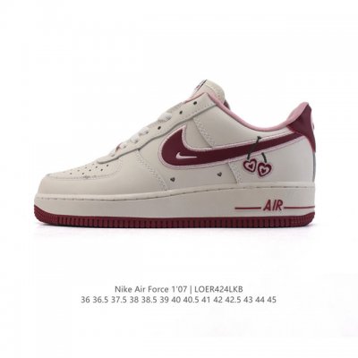 耐克 Nike Air Force 7 Low 空军一号含气垫 小白鞋 刺绣Logo 樱桃标 低帮百搭厚底增高休闲运动板鞋。柔软、弹性十足的缓震性能和出色的中底