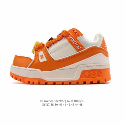 公司级 路易威登 Louis Vuitton Lv路易威登板鞋 时尚运动鞋潮厚底增高男女鞋。舒适防滑底和百搭性霸屏整个时尚娱乐圈，细节调整完美主义！采用柔软皮革