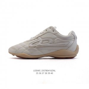 公司级 Loewe 罗意威 Ballet Runner 皮革织物拼接 简约圆头 系带 低帮 运动休闲鞋这双鞋是Loewe新发布的Ballet Runner ，被