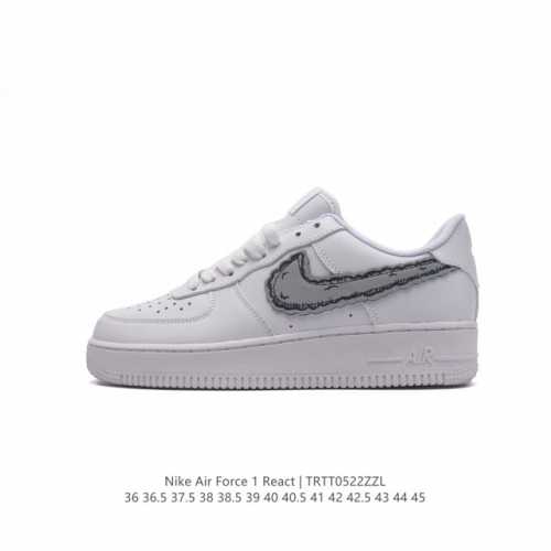 耐克 Nike Air Force 1 '07 Low 空军一号含气垫 低帮百搭厚底增高休闲运动板鞋。柔软、弹性十足的缓震性能和出色的中底设计，横跨复古与现代的