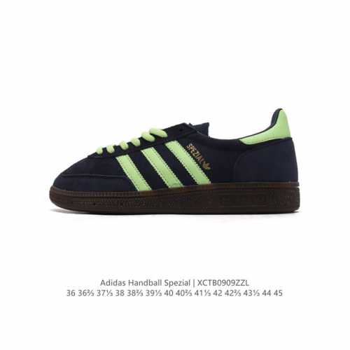 阿迪达斯 Adidas Handball Spezial 低帮三叶草学院风复古休闲板鞋 德训鞋 橡胶底柔软皮革经典运动鞋板鞋。圆头、缝合拼接设计、正面绑带、鞋舌