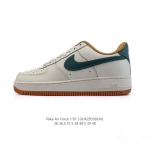 特价 耐克Nike Air Force 1 Low 空军一号 Af1 2025年新款 小白鞋 低帮百搭厚底增高休闲运动板鞋。柔软、弹性十足的缓震性能和出色的中底