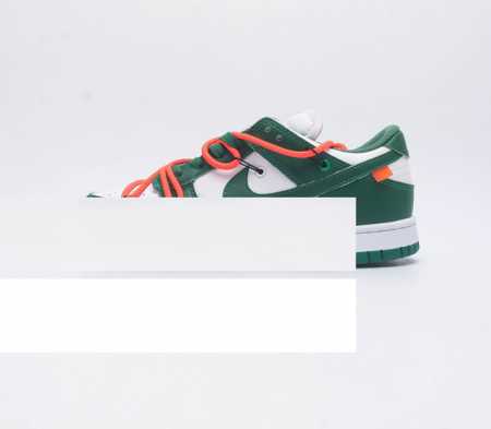 耐克 联名 Nike Dunk Low Lthr Ow 解构绑带滑板鞋 Sb系列经典复古运动鞋 双鞋带系统延续了今年的代表性风格，搭配亮色鞋带，保持了 Dunk - 点击图像关闭