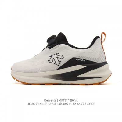 公司级 Descente 迪桑特Urban Outdoor系列男女款Traxis运动休闲鞋夏季新品。迪桑特的Core-Tex面料，轻薄又坚固，防水透气还防风，简