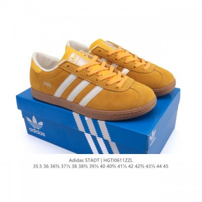 新品 阿迪达斯 Adidas Stadt 舒适透气 百搭潮流 复古时尚 德训鞋 柔软舒适 防滑耐磨 低帮 运动板鞋 男女同款。休闲鞋特色：设计师大胆选择粉色打底