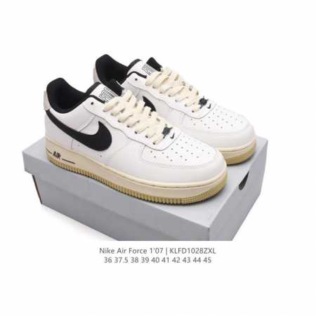 耐克 Nike Air Force 1 '07 Low 空军一号含气垫 低帮百搭厚底增高休闲运动板鞋。柔软、弹性十足的缓震性能和出色的中底设计，横跨复古与现代的 - 点击图像关闭