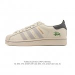 阿迪达斯 Adidas Superstar 2025年新款鞋子 经典贝壳头系列 新款休闲板鞋潮流男女士运动鞋 。鞋面皮革拼接材质 标志性的贝壳鞋头，简约的线条。