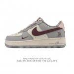 公司级 耐克 Nike Dunk Low Retro 运动鞋复古板鞋 解构绑带 双鞋带，作为 80 年代经典篮球鞋款，起初专为硬木球场打造，后来成为席卷街头的时