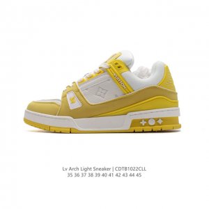 公司级 路易威登 Louis Vuitton LV路易威登板鞋 时尚运动鞋 潮厚底增高鞋 。舒适防滑底和百搭性霸屏整个时尚娱乐圈，细节调整完美主义！鞋面采用柔软