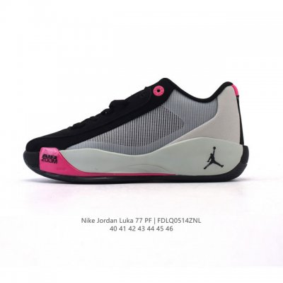 新品 耐克 Nike 2025年男子Jordan Luka .77 Pf 运动篮球鞋 Hf0819-101 40 配置方面：鞋面采用高耐磨网布搭配全掌橡胶外底，