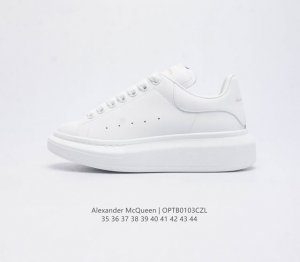Alexandermcqueen 亚历山大 麦昆mcq 运动小白鞋厚底增高闪尾光滑牛皮平底鞋休闲鞋 时尚男女板鞋潮运动鞋 火爆到大街小巷无人不知 无人不晓的境界