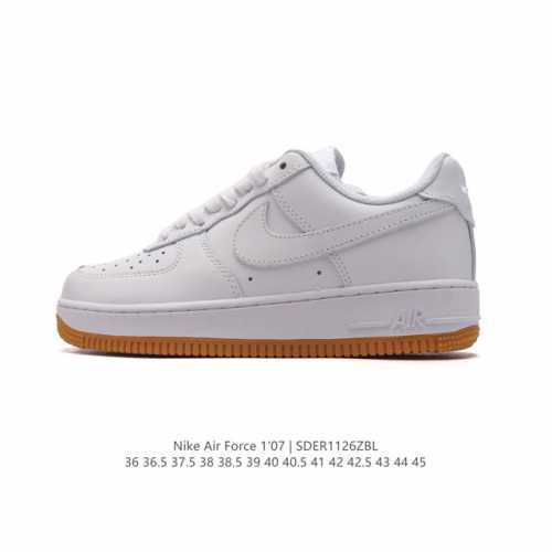 耐克 Nike Air Force 1 '07 Low 空军一号含气垫 低帮百搭厚底增高休闲运动板鞋。柔软、弹性十足的缓震性能和出色的中底设计，横跨复古与现代的