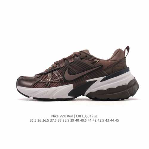Nike 耐克 V2K Run 减震防滑 复古低帮运动跑步鞋 超火复古跑鞋，采用太空革组合呼吸网眼布鞋面材质，搭载正确4层组合底模，嵌入Tpu加固稳定模块,双层