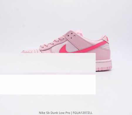 耐克 Nike Sb Dunk Low Pro 男 女滑板鞋 经典复古运动鞋 采用低帮设计，塑就经典 Dunk 风格。鞋垫后跟搭载 Zoom Air 气垫，加衬 - 点击图像关闭