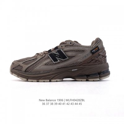 公司级 新百伦 New Balance M1906系列 复古运动鞋单品宝藏老爹鞋款。作为Nb最经典的档案鞋型之一，与 2一样，1906有着Nb最成熟的技术加持和