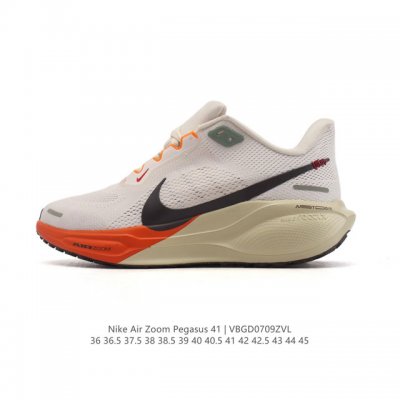 颠覆式升级！Nike 飞马新鞋 触感柔软，质感升级！随着“耐克 蓝图 系列”在巴黎的盛大发布，全新一代 登月41代 Nike Pegasus 41也正式登场啦！