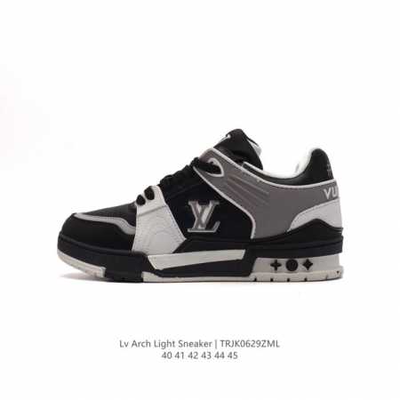 路易威登 Louis Vuitton LV路易威登板鞋 时尚运动鞋 潮厚底增高鞋 。舒适防滑底和百搭性霸屏整个时尚娱乐圈，细节调整完美主义！鞋面采用柔软皮革鞋面 - 点击图像关闭