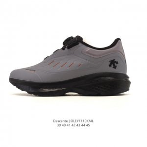 公司级 Descente 迪桑特Urban Outdoor系列男款Traxis运动休闲鞋夏季新品。迪桑特的Core-Tex面料，轻薄又坚固，防水透气还防风，简直