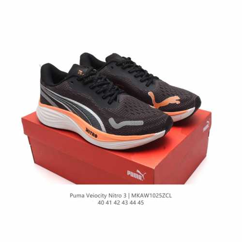 彪马 全新升級版 PUMA Velocity NITRO 3 氮氣跑鞋新款厚底增高运动老爹鞋PUMA彪破3 是一款高性价比的碳板跑鞋，适合慢跑和长距离耐力训练，