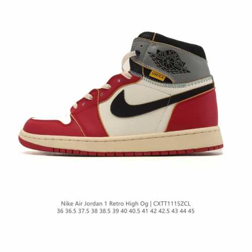 耐克 男女款运动板鞋 Nike Air Jordan 1 Retro High Og 乔丹一代Aj1 乔1 Aj1 篮球鞋复刻运动鞋。皮面高帮板鞋的设计灵感源自