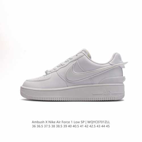 头层皮 耐克 空军一号 AF1 低帮休闲板鞋 Ambush x Nk Air Force 1'07 Low SP 空军一号联名标志性的Swoosh延伸至鞋跟之外