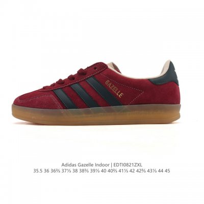 阿迪达斯 Adidas Originals Gazelle Indoor复古三叶草防滑透明橡胶板鞋经典运动鞋。这款经典鞋,忠于原版设计,缀撞色三条纹和鞋跟饰片。